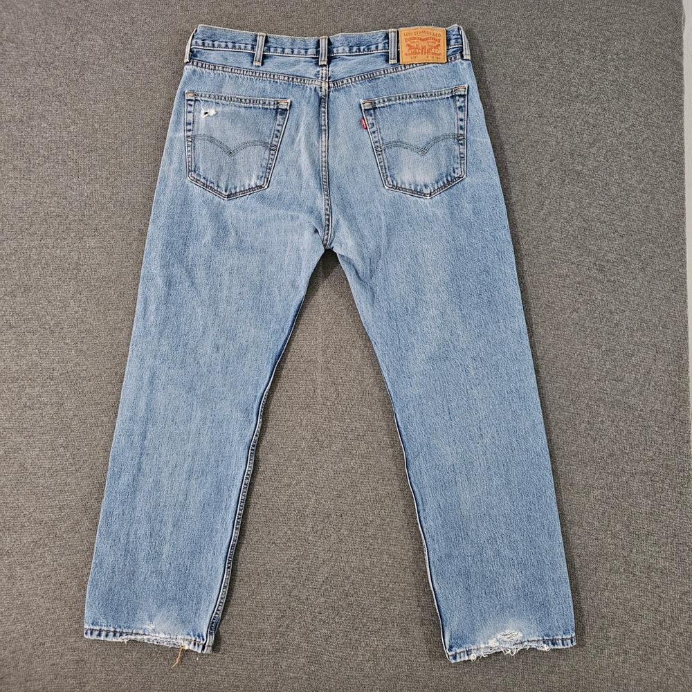 Levis 505 Regular Fit Light Wash Straight Leg Denim Jeans Mens 38x30 Blue - Picture 3 of 16